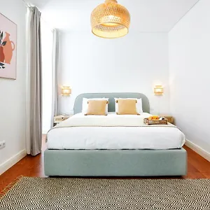 Endless Summer Apartment